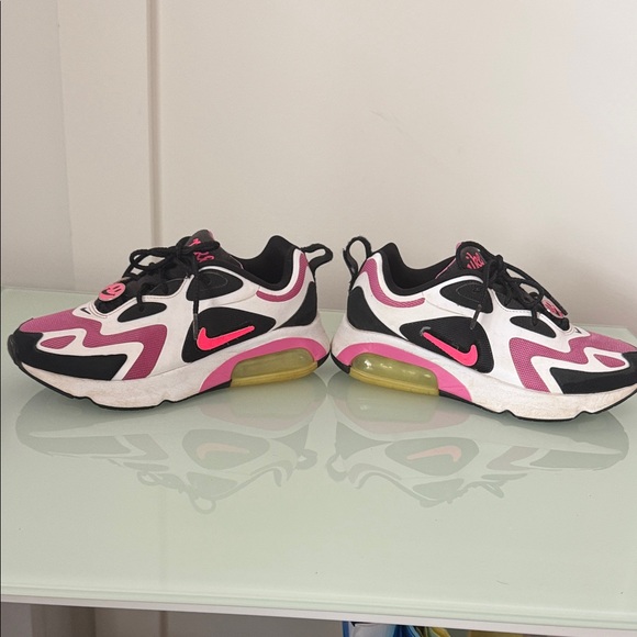 Nike Women’s Air Max 200 Pink ‘Have A Nike Day’ sneakers - Picture 7 of 9